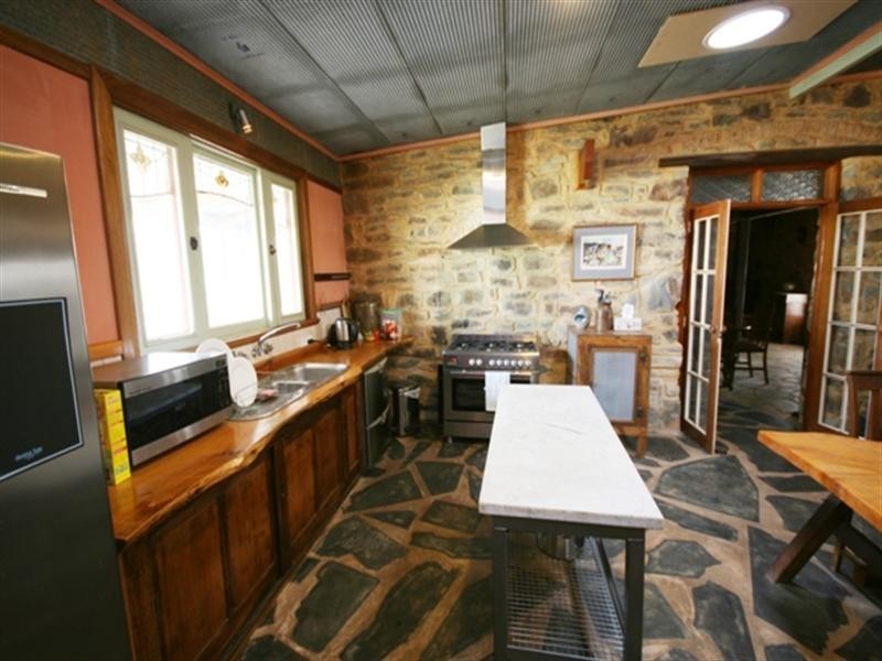 2 Chapel Street, Burra SA 5417