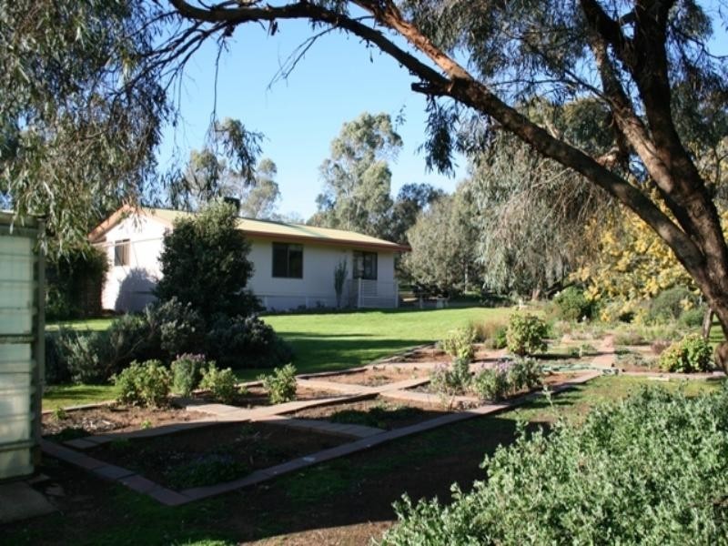 Lt 13 and 16 Harriet Street, Rhynie SA 5412