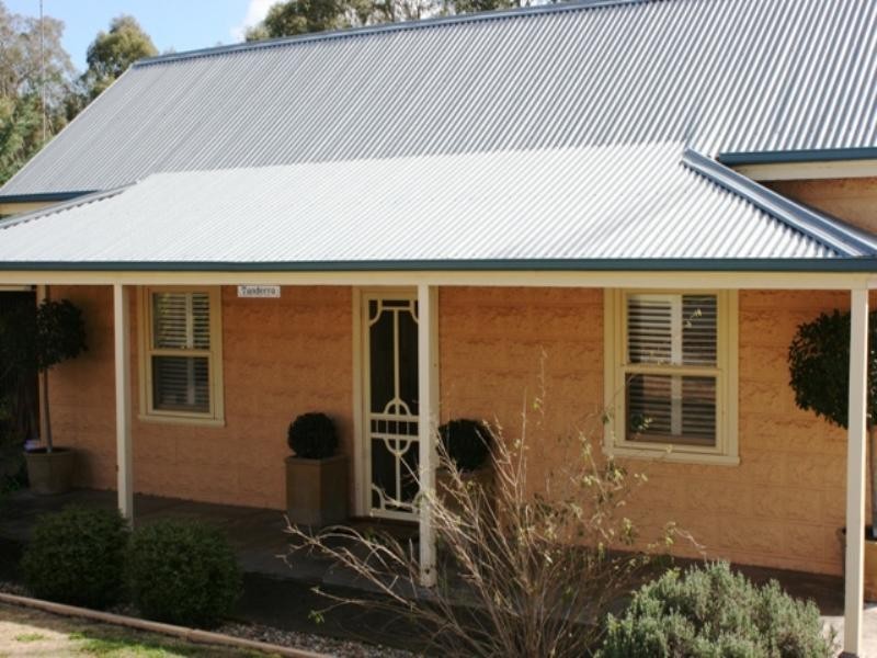 47 Victoria Road, Clare SA 5453