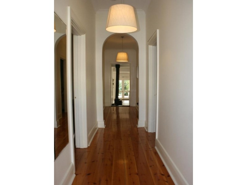 47 Victoria Road, Clare SA 5453