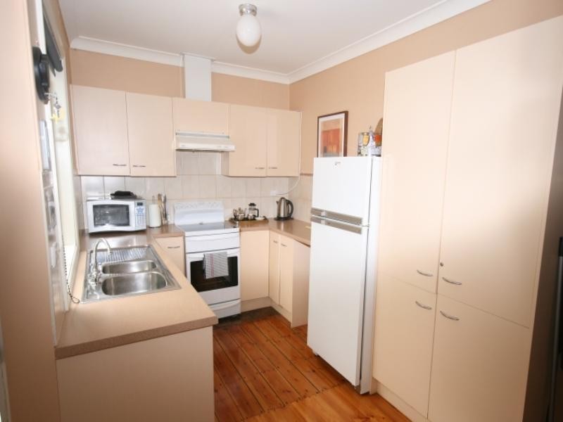 20 Gleeson Street, Clare SA 5453