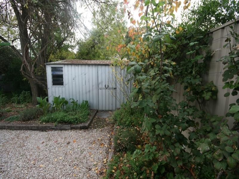 20 Gleeson Street, Clare SA 5453