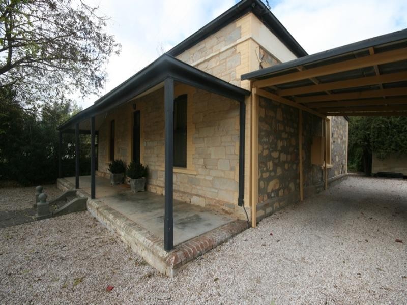 20 Gleeson Street, Clare SA 5453