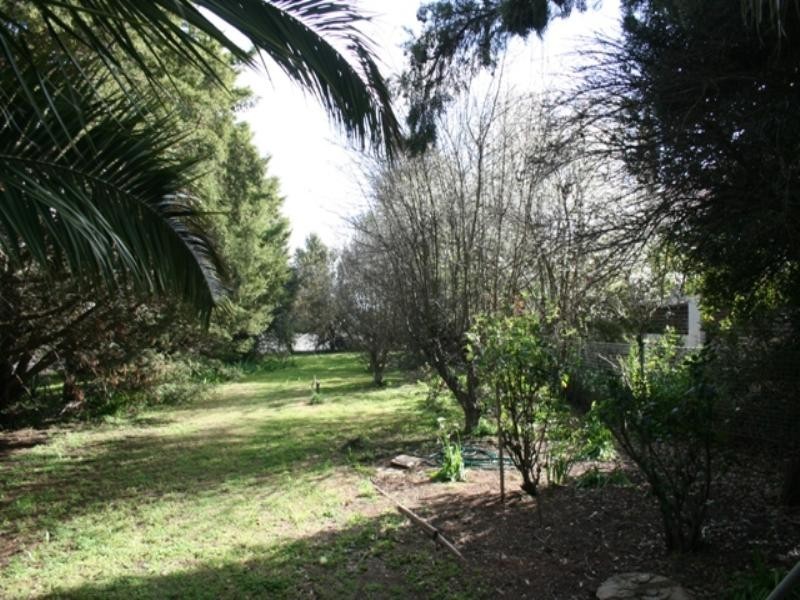 23 Smelts Road, Burra SA 5417