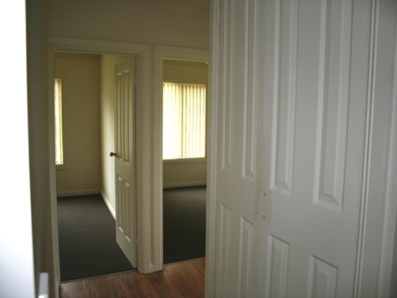 30 Trezise Way, Clare SA 5453