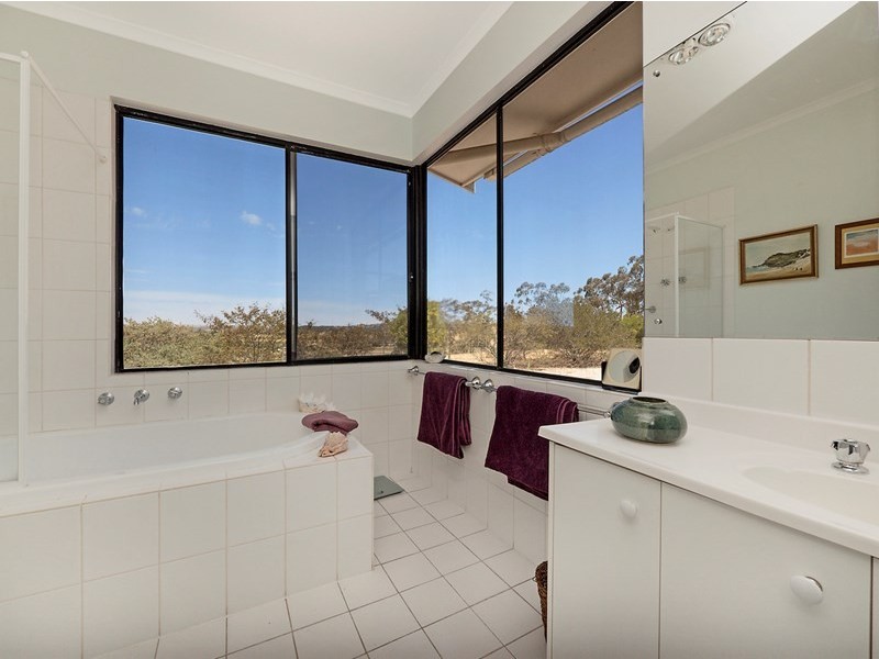 280 Basham Road, Clare SA 5453