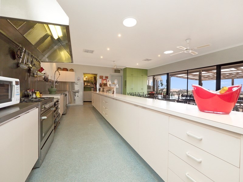 280 Basham Road, Clare SA 5453