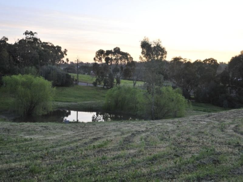 Lt 1 Kurrang Avenue, Clare SA 5453