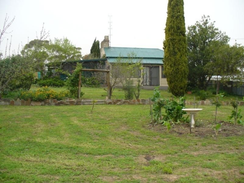 8 Stanley Street, Auburn SA 5451