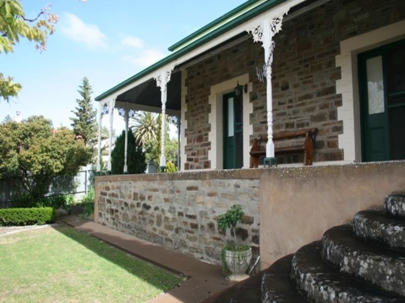 14 Kangaroo Street, Burra SA 5417