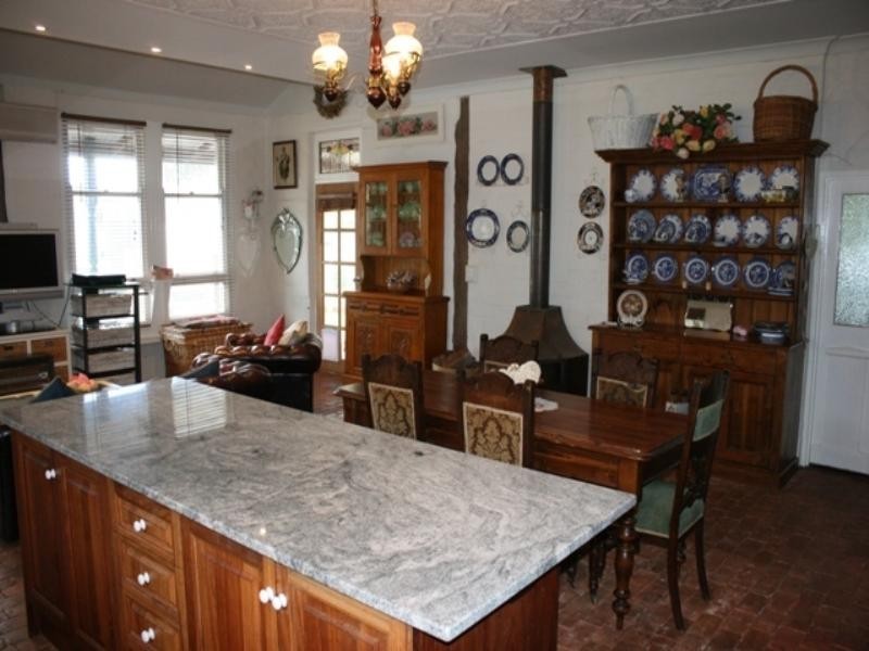 LT 92 GLOBE, Auburn SA 5451