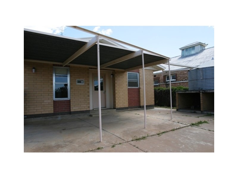 38 Railway Tce East, Snowtown SA 5520