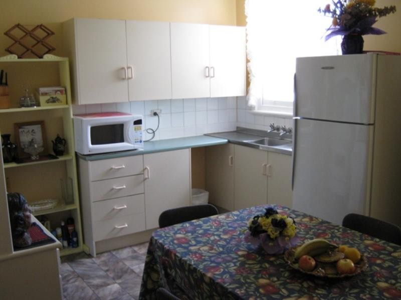 8-10 Giles, Crystal Brook SA 5523