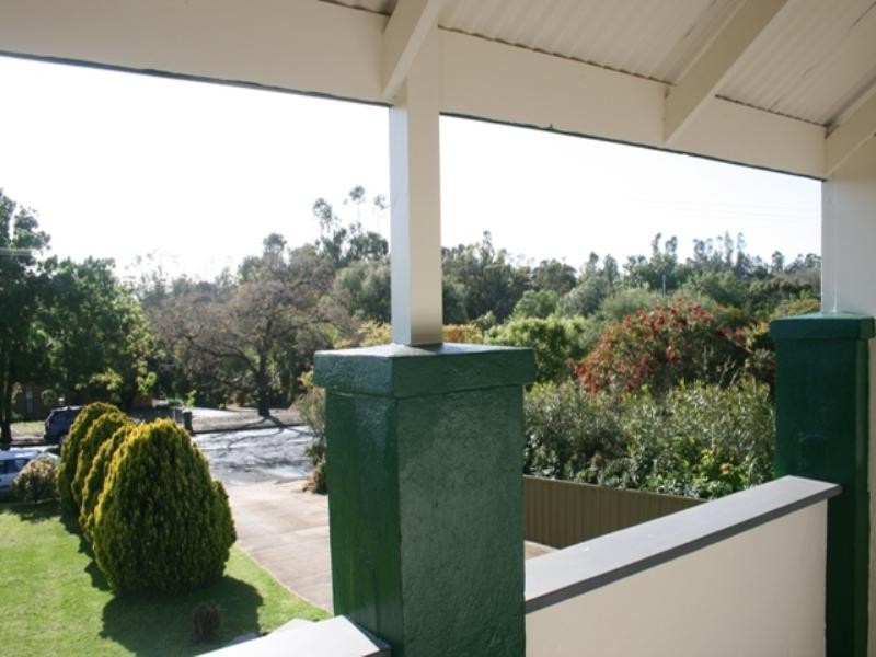 31 Main North Road, Auburn SA 5451