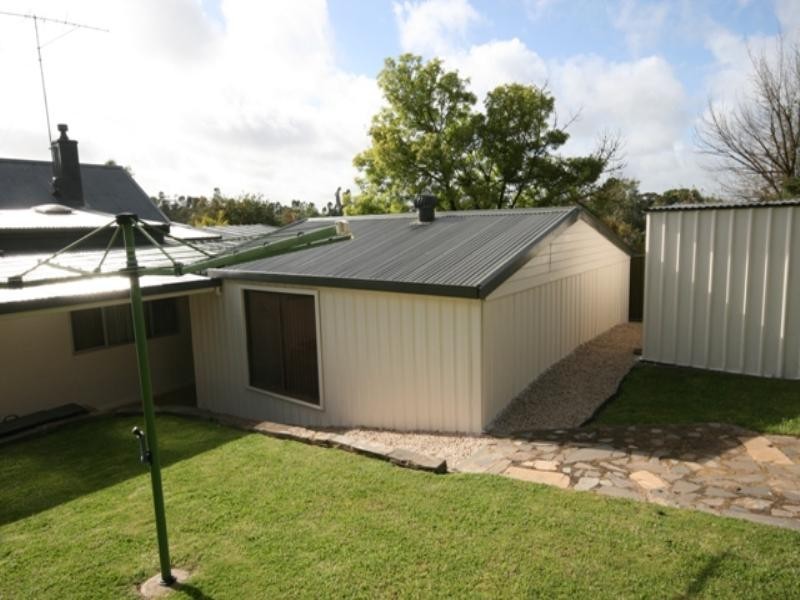 31 Main North Road, Auburn SA 5451