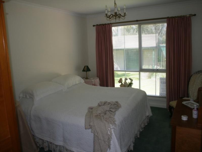 36 Main North Road, Auburn SA 5451