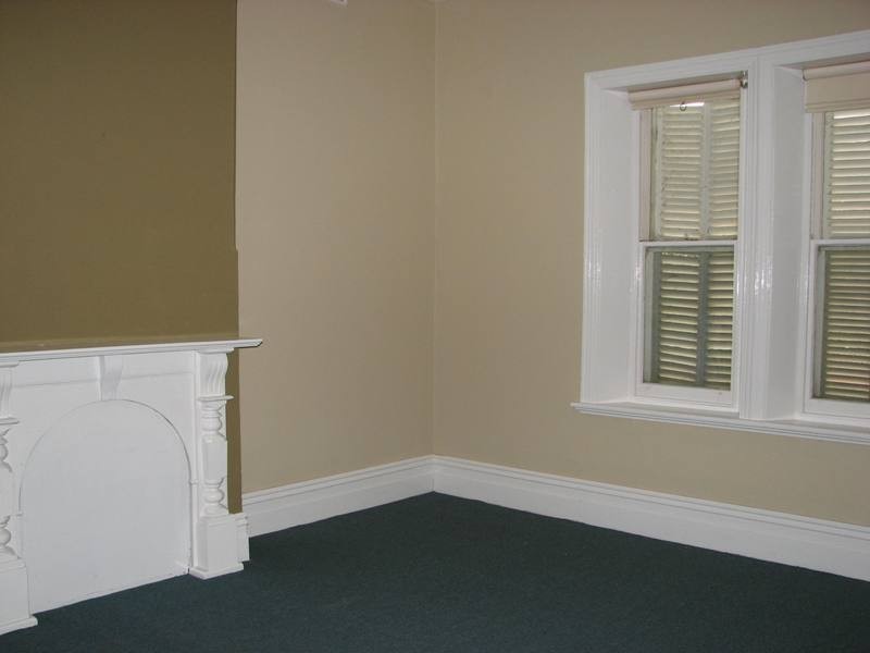 4 Daly Street, Clare SA 5453