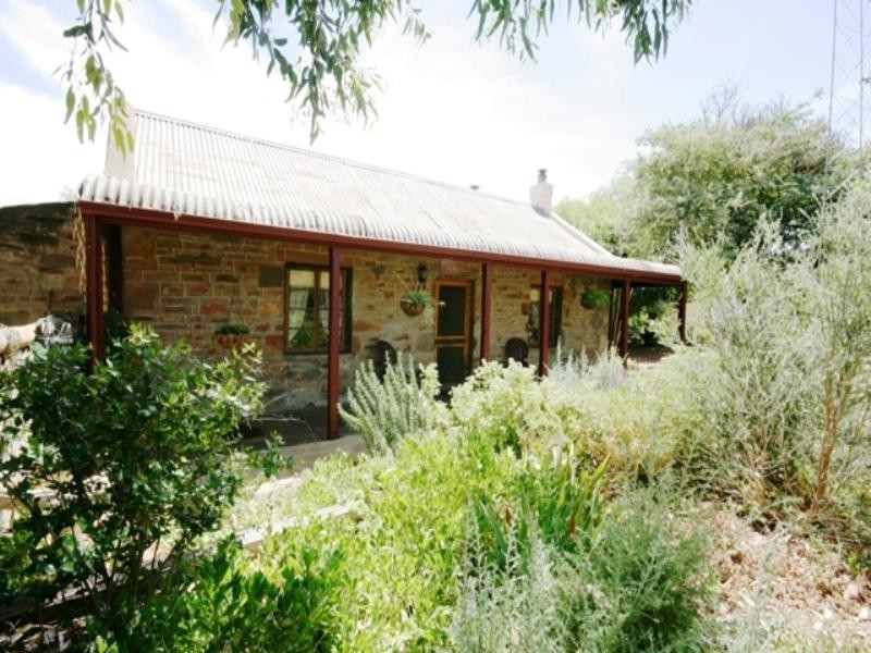 8 Kingston Street, Burra SA 5417