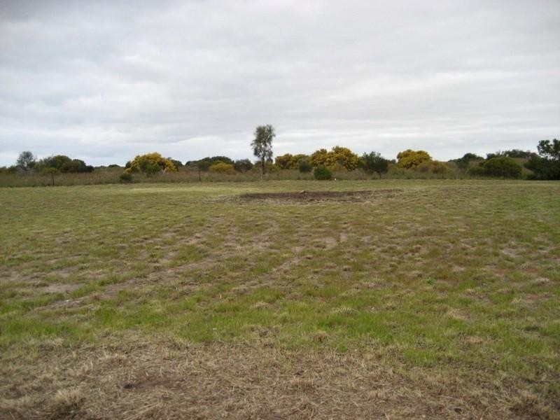 605 Black Point Drive, Black Point SA 5571