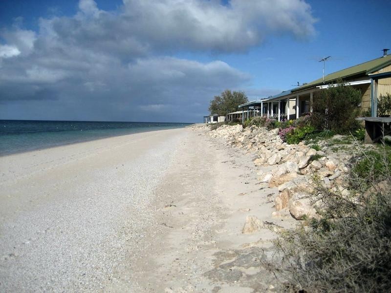 605 Black Point Drive, Black Point SA 5571