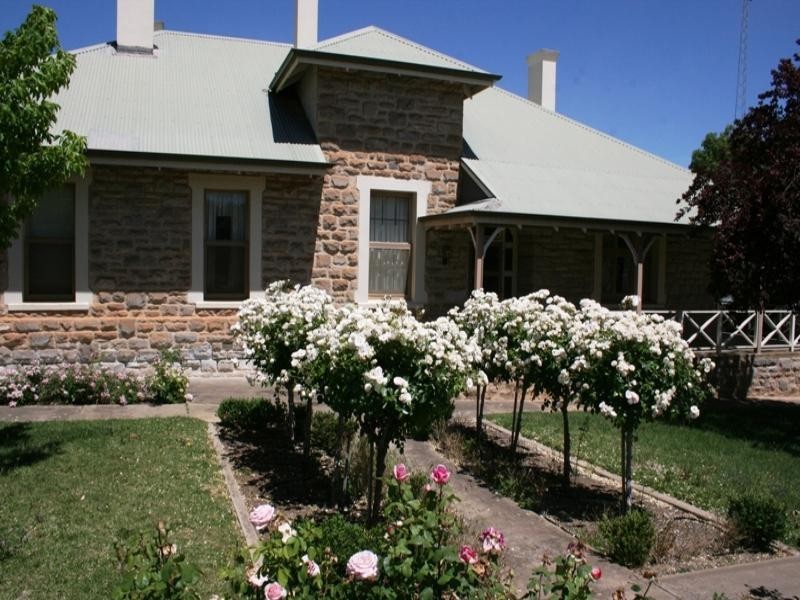 146 Main North Road, Clare SA 5453