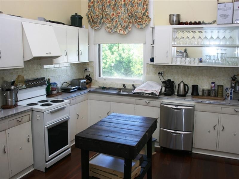 146 Main North Road, Clare SA 5453