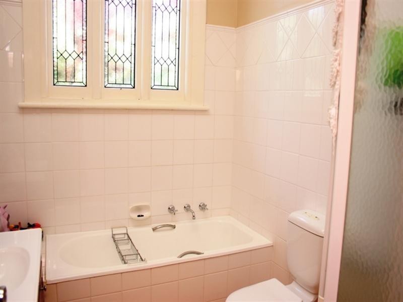 146 Main North Road, Clare SA 5453