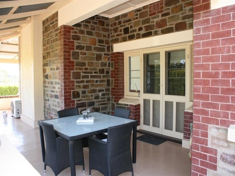 2 The Crescent, Burra SA 5417