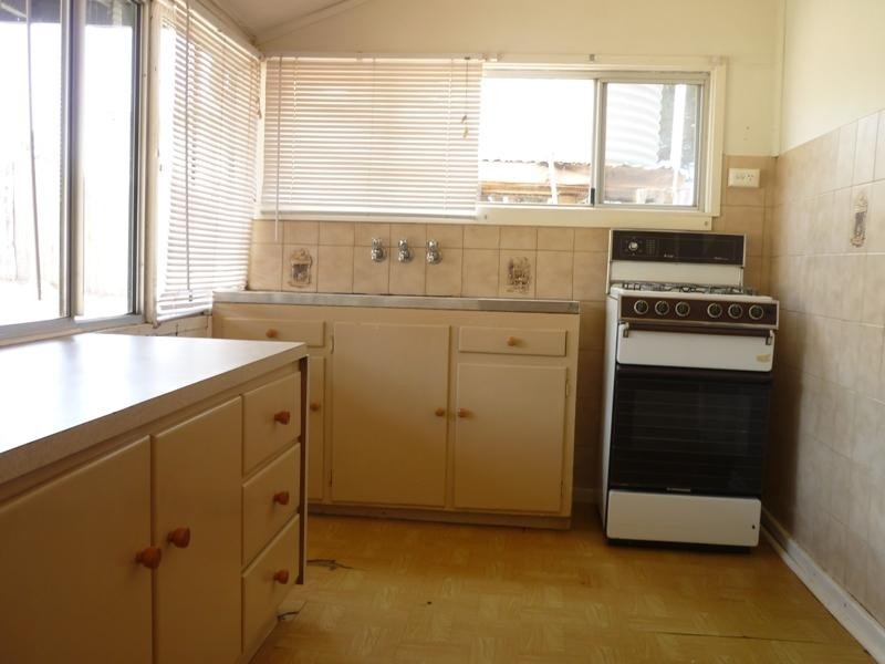 9 Illogen Street, Burra SA 5417