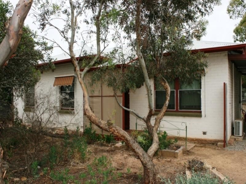 22 Park Terrace, Gladstone SA 5473