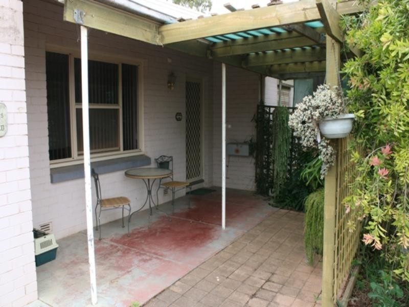 24 Park Terrace, Gladstone SA 5473