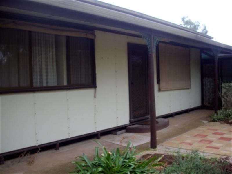 59 Main Street, Pine Point SA 5571