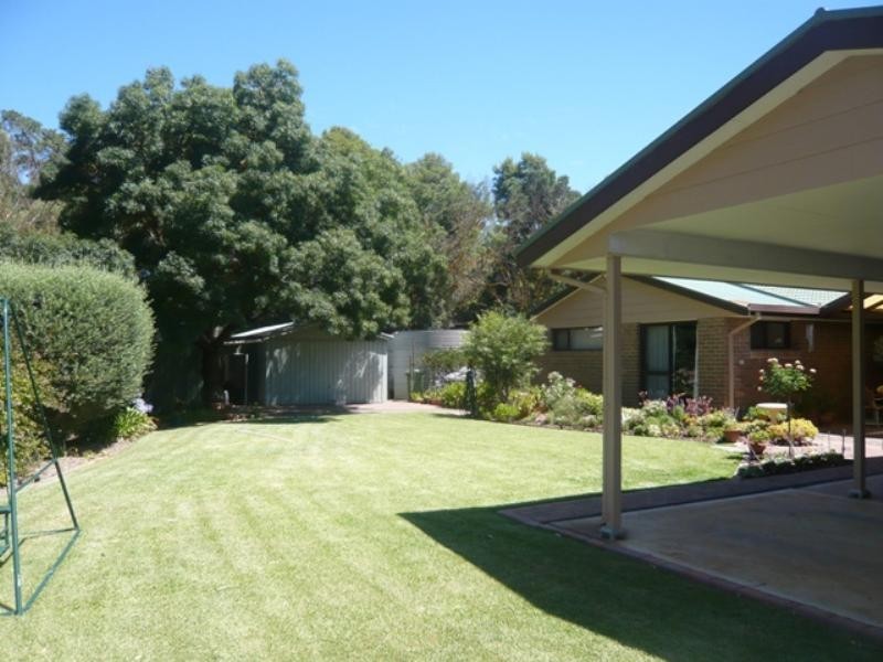 1 West Terrace, Clare SA 5453