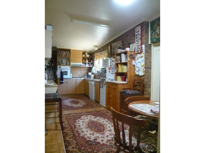 22 Thames Street, Burra SA 5417