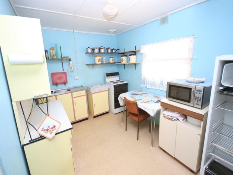 15 Kingston Street, Burra SA 5417