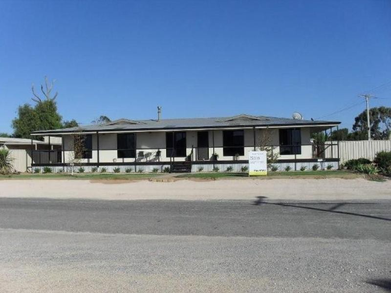 13 Annie Watt Street, Price SA 5570