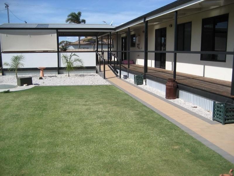 13 Annie Watt Street, Price SA 5570