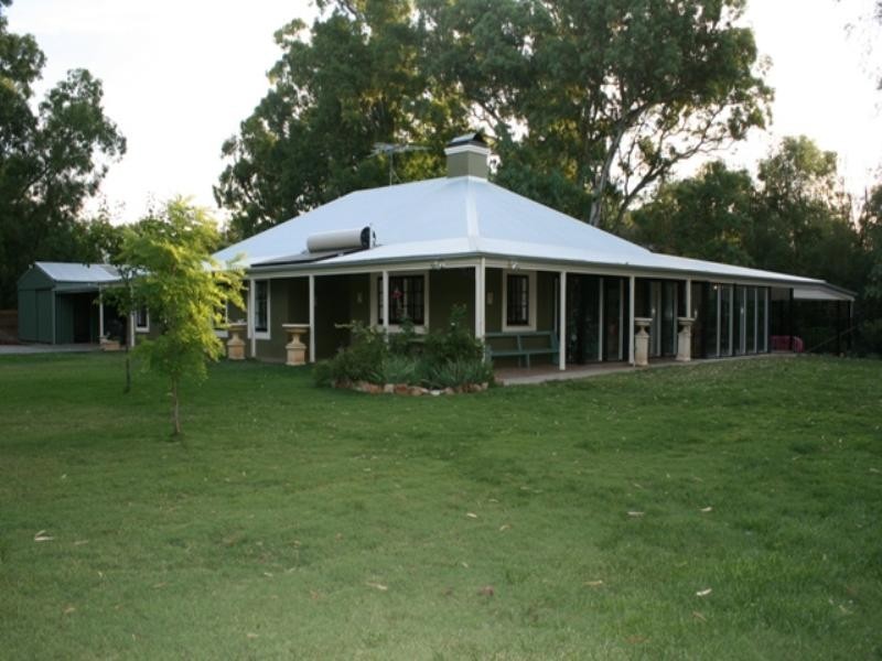 Lot 2 and 3 Church Street (cnr Elder Street) Auburn, Clare SA 5453