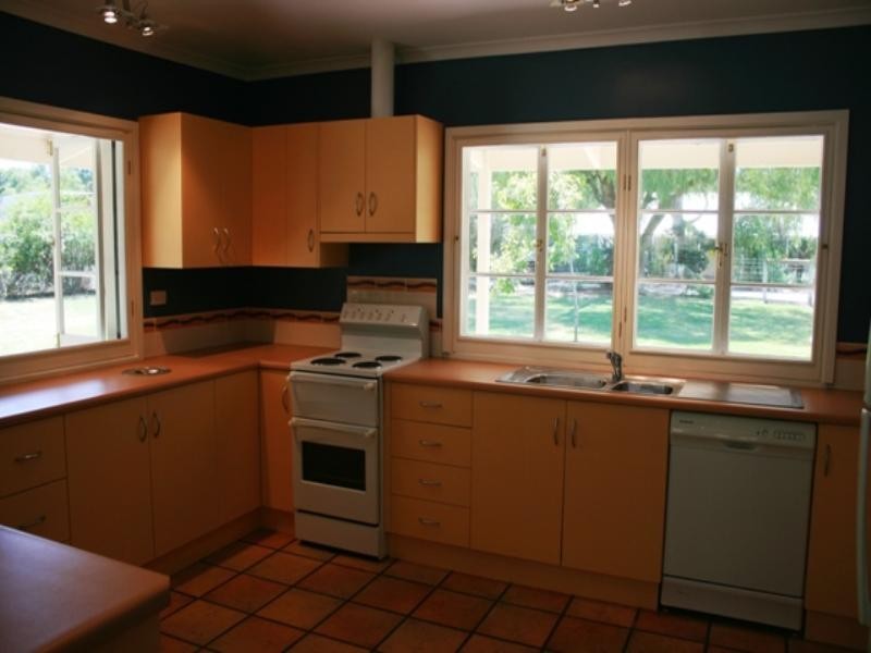 Lot 2 and 3 Church Street (cnr Elder Street) Auburn, Clare SA 5453