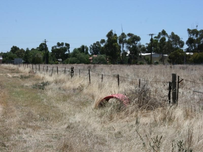 Sec 479 The Plains Industrial Estate South Terrace, Blyth SA 5462