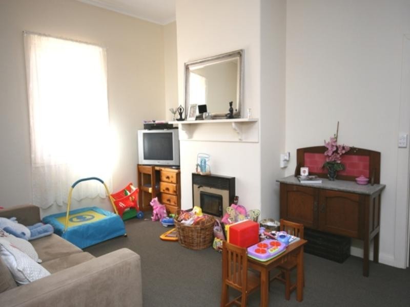 5 Bright Street, Clare SA 5453