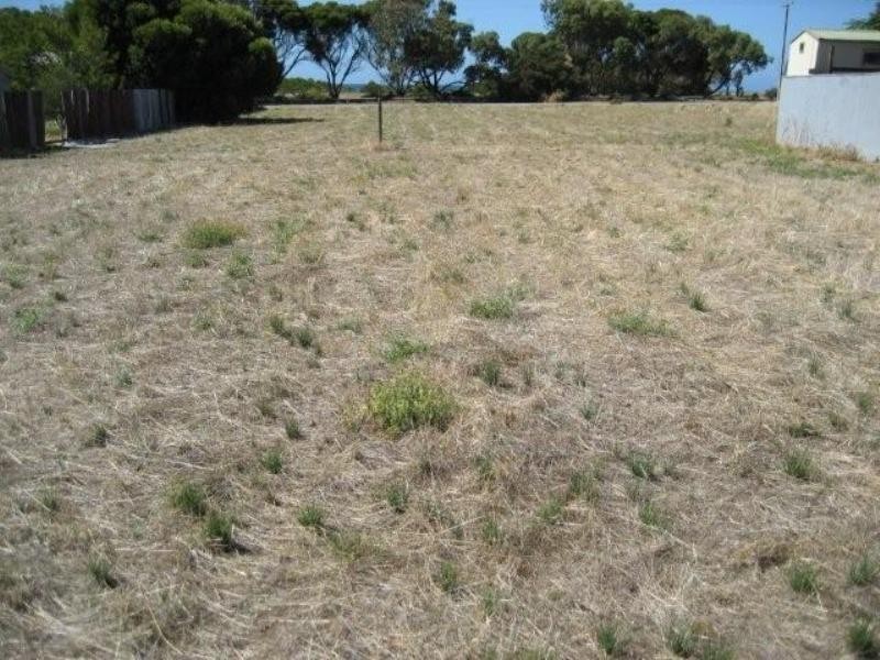 Lot 105 20 Camperdown Terrace, Port Moorowie SA 5576