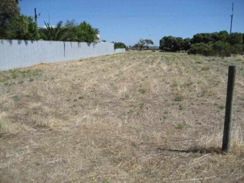 Lot 105 20 Camperdown Terrace, Port Moorowie SA 5576