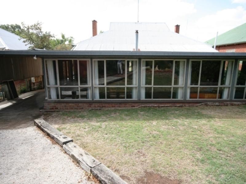 46 Victoria Road, Clare SA 5453