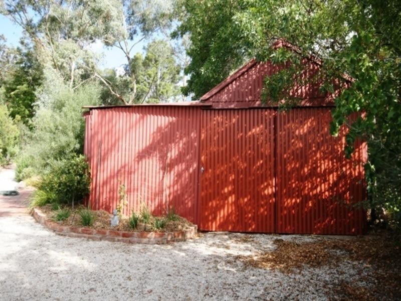 46 Victoria Road, Clare SA 5453