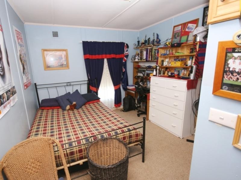 28 Blyth Road, Clare SA 5453