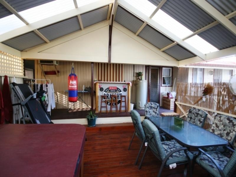 28 Blyth Road, Clare SA 5453