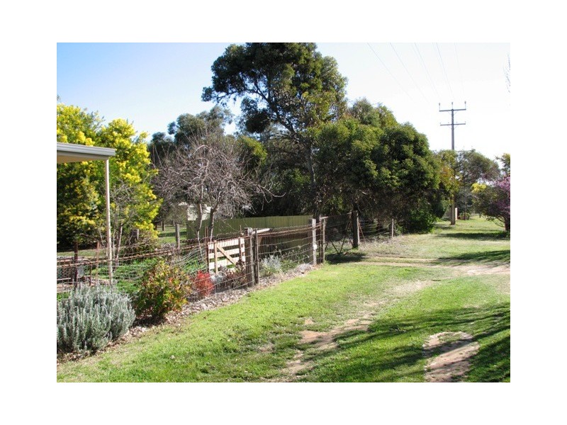 7 Napier Street, Farrell Flat SA 5416