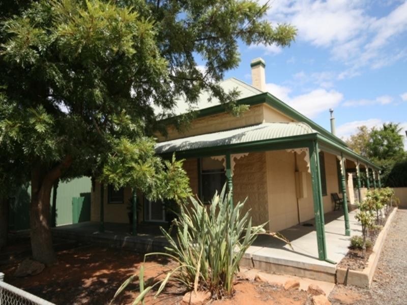 11 Charles Street, Balaklava SA 5461