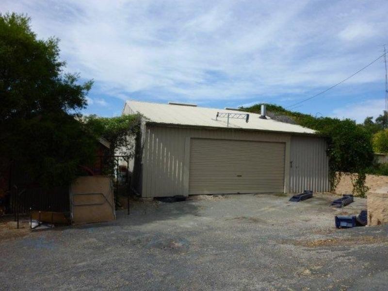 6 Mt Pleasant Road, Burra SA 5417